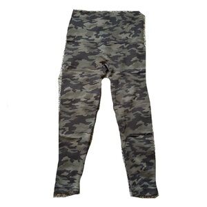 SPANX Camouflage High-Waisted Leggings shape wear pant green workout gym